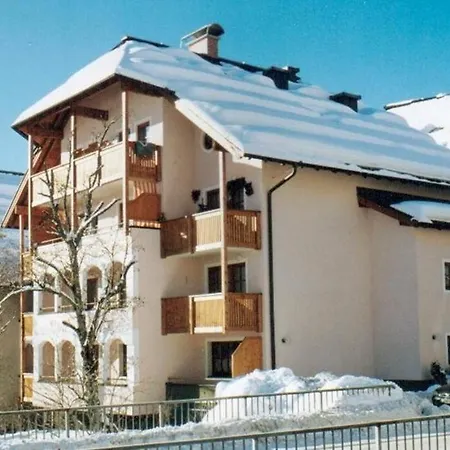 In Russbach/tennengau 380 Appartement Russbach am Pass Gschütt